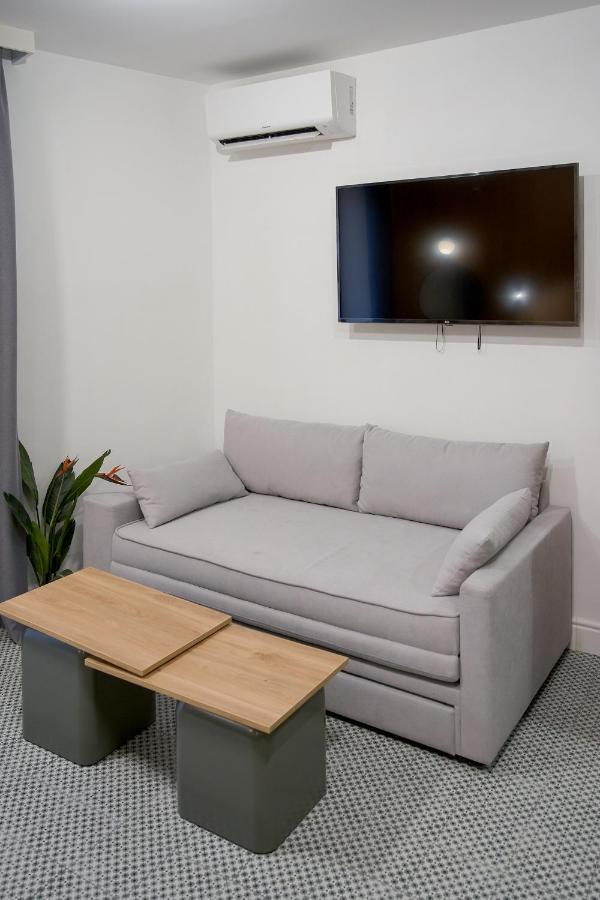 Xanthi Polis City Center With Private Parking Exterior photo